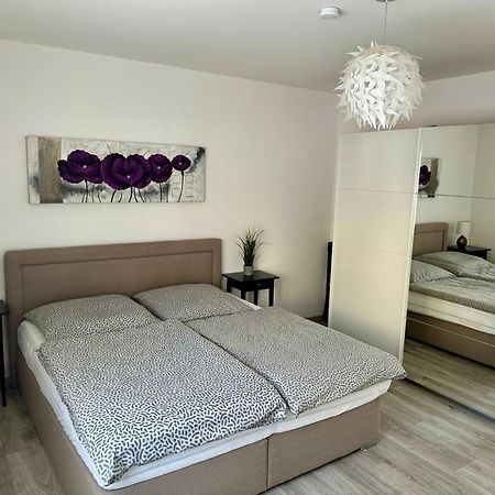 Traumhafte Kurstadt Apartment Moderne 2Zkb Balkon Pkw Stellplatz Bad Nauheim Eksteriør billede