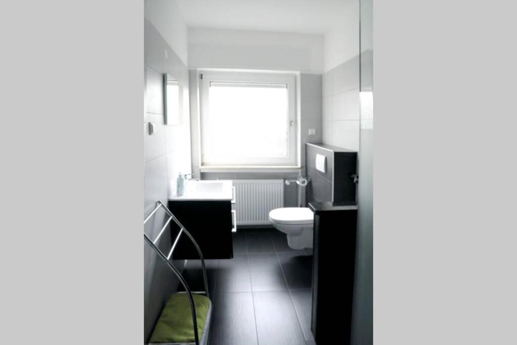 Traumhafte Kurstadt Apartment Moderne 2Zkb Balkon Pkw Stellplatz Bad Nauheim Eksteriør billede