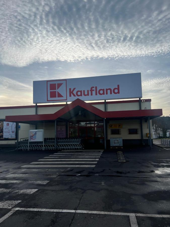 Traumhafte Kurstadt Apartment Moderne 2Zkb Balkon Pkw Stellplatz Bad Nauheim Eksteriør billede