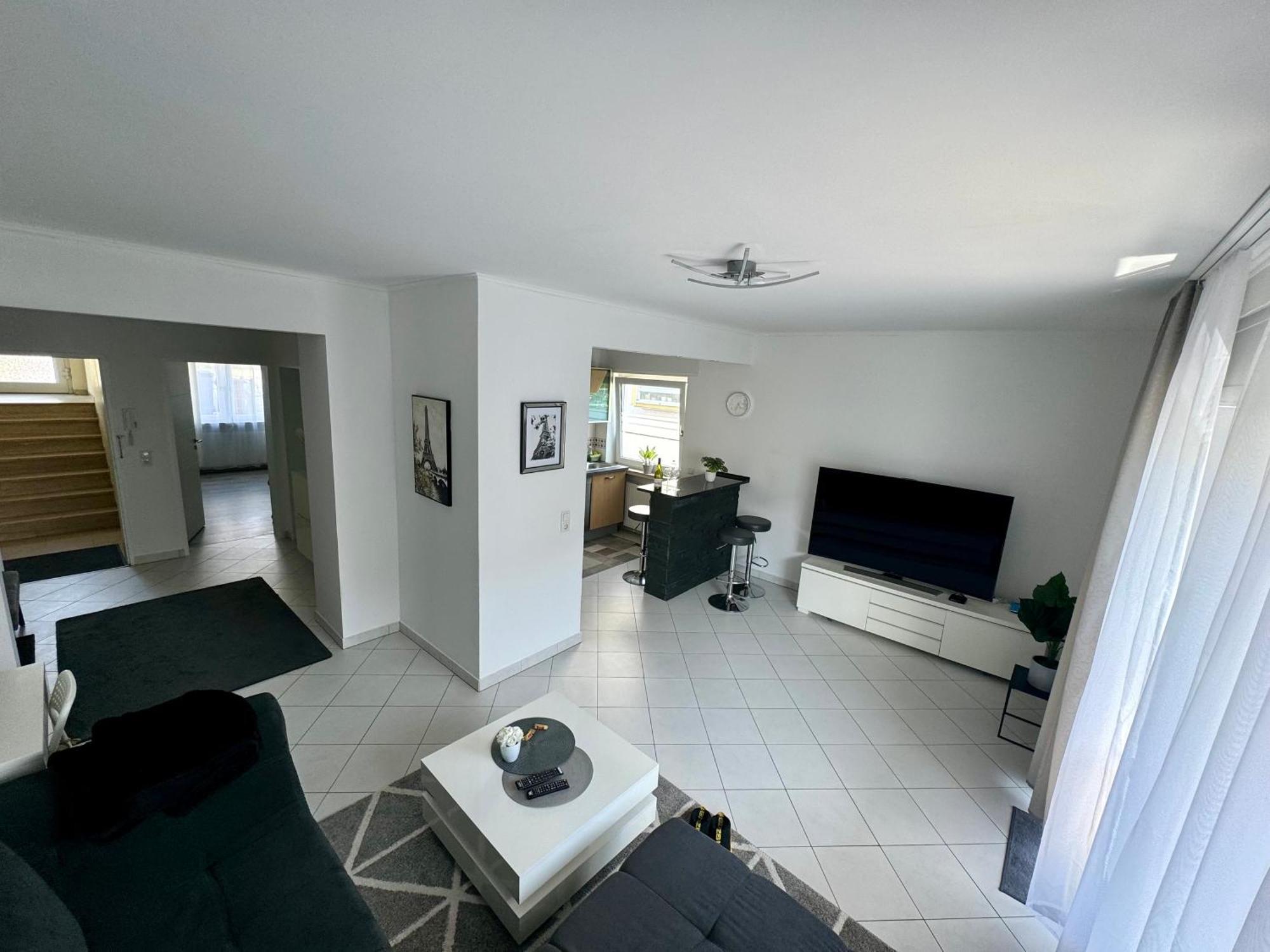 Traumhafte Kurstadt Apartment Moderne 2Zkb Balkon Pkw Stellplatz Bad Nauheim Eksteriør billede