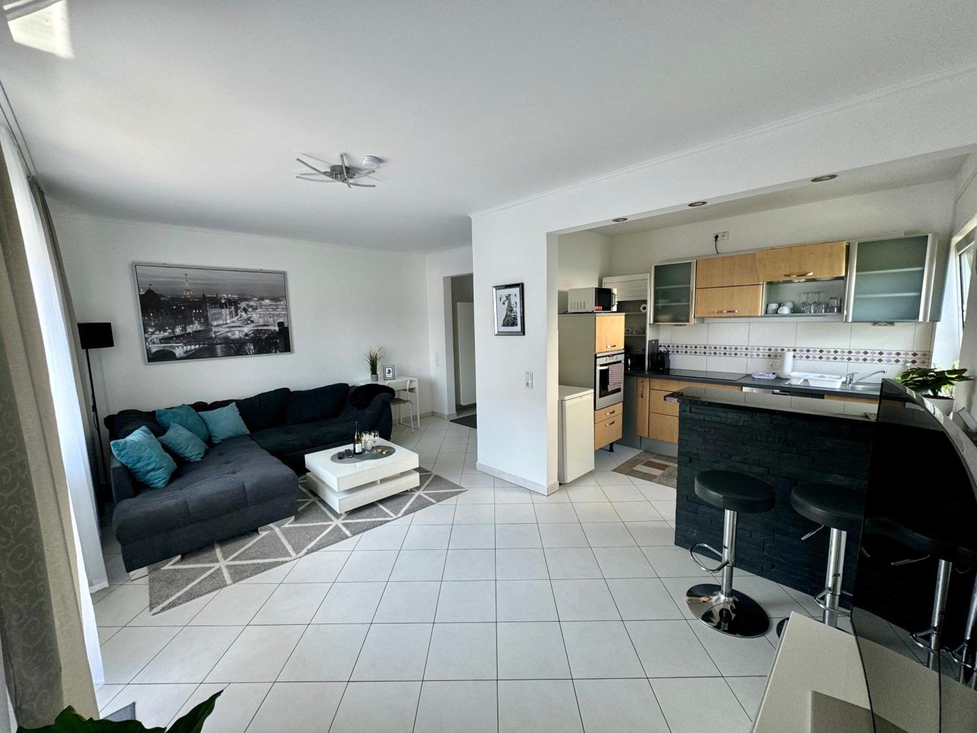 Traumhafte Kurstadt Apartment Moderne 2Zkb Balkon Pkw Stellplatz Bad Nauheim Eksteriør billede